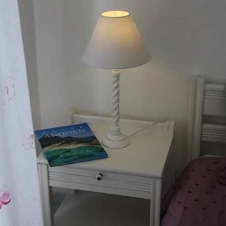 Fleria Seaside & Apts Apartmanhotel 2*