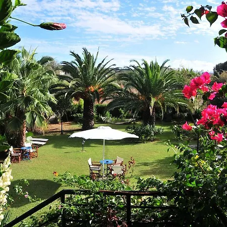 Fleria Seaside & Apts Gerani (Chania)