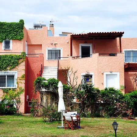 Fleria Seaside & Apts Lejlighedshotel 2*